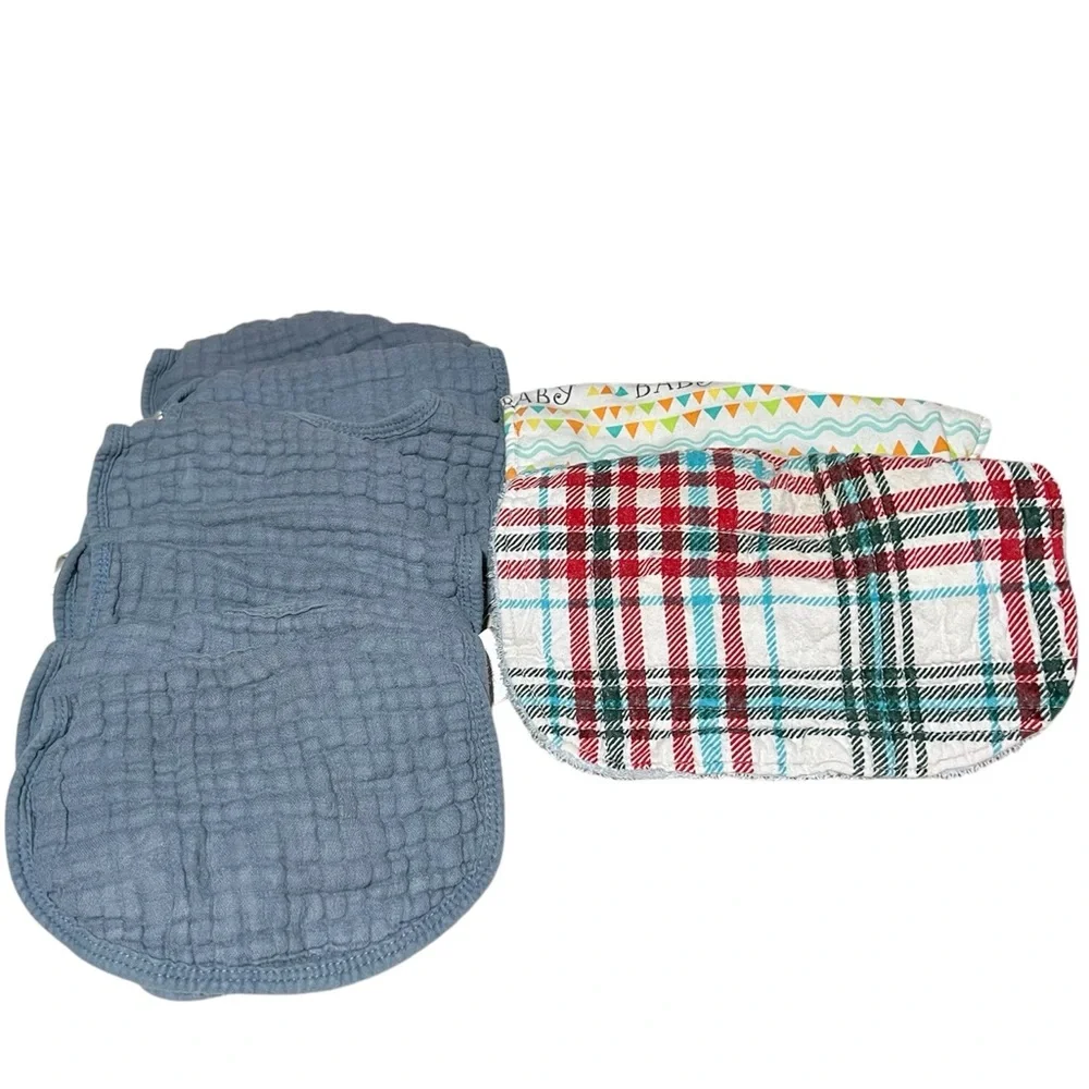 EUC - 8 Comfy Cubs Muslin Cotton Snap Bibs + 2 Handmade Bibs Bundle